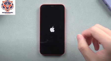 How to solve the problem of the iPhone stuck on the Apple logo
